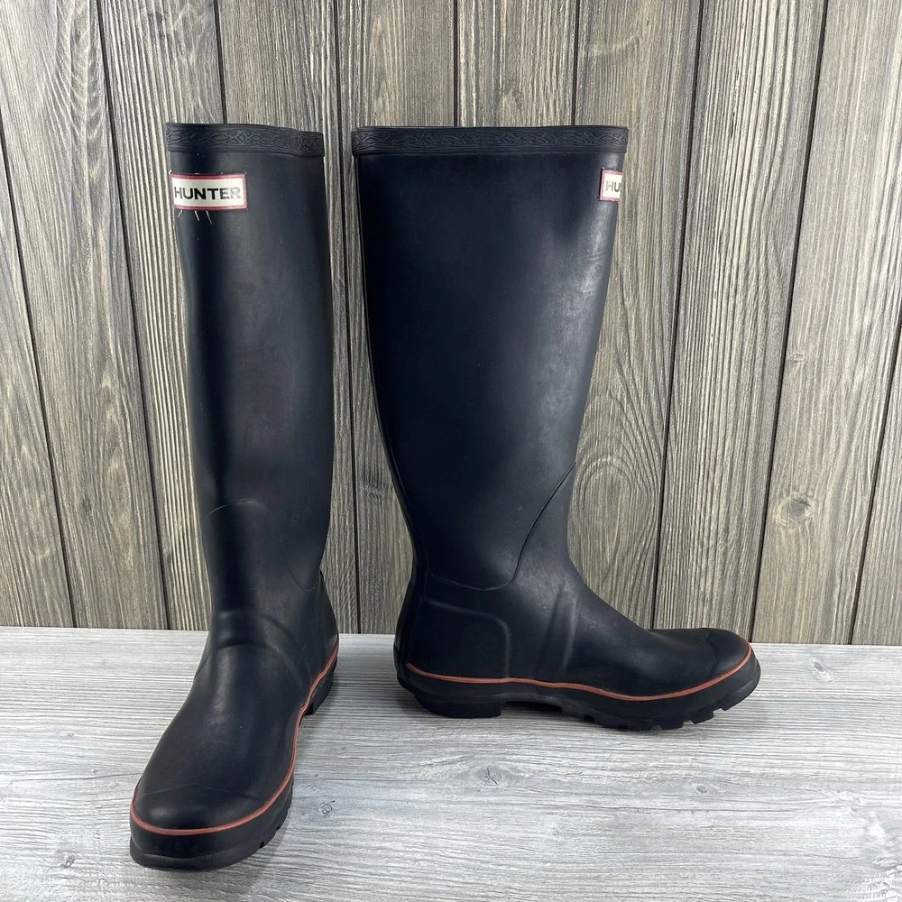 Hunter Original Tall Rain Boots for Women, Size US 5- Black
